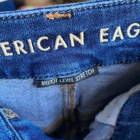 very stretchy american eagle jean shorts - Picture 2 of 4
